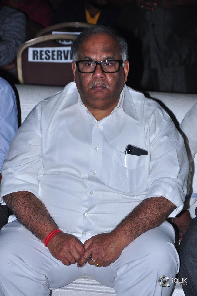 Mr-Majnu-Movie-Pre-Release-Event-Photos